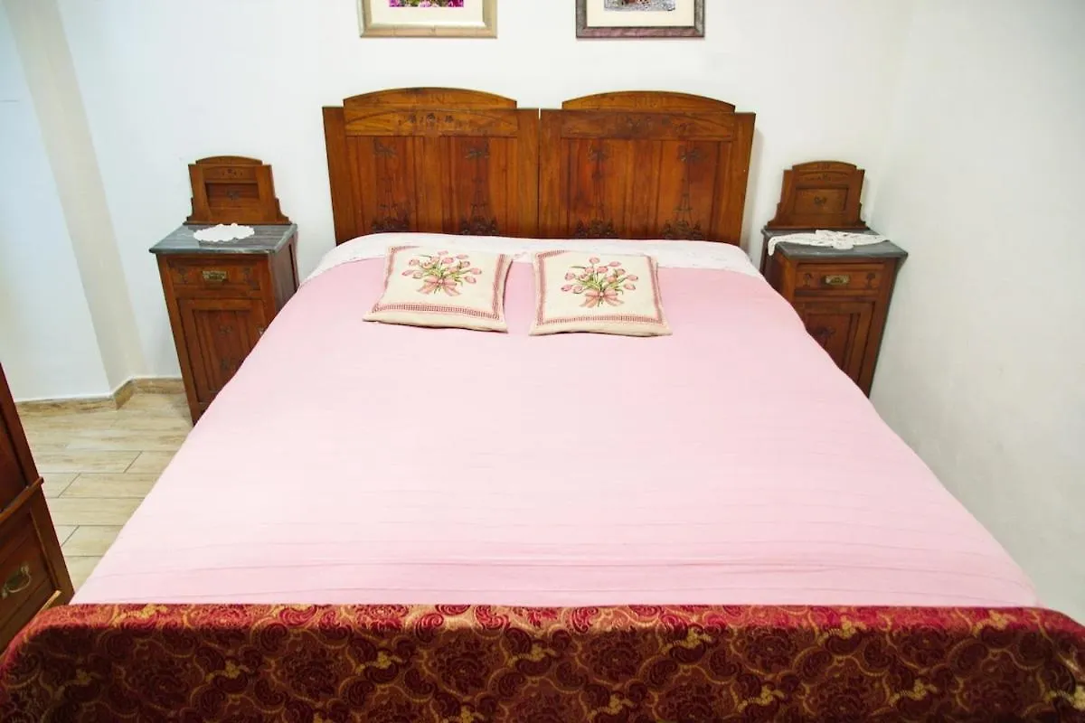 Lovely Apartment In Florencie 0*,